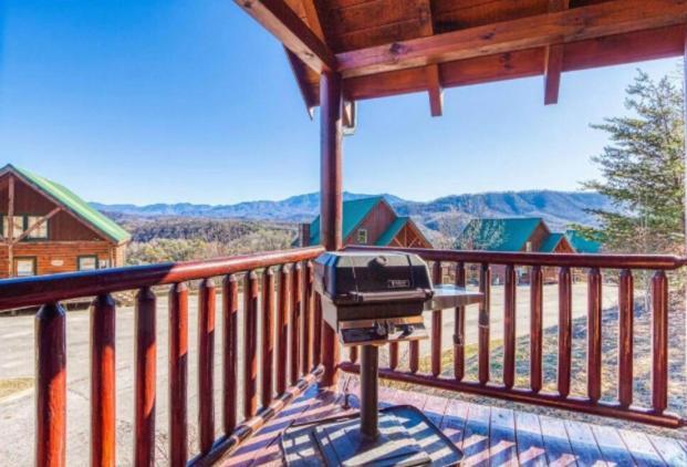 Solid Ground Lodge With Yard! Pigeon Forge Exterior foto